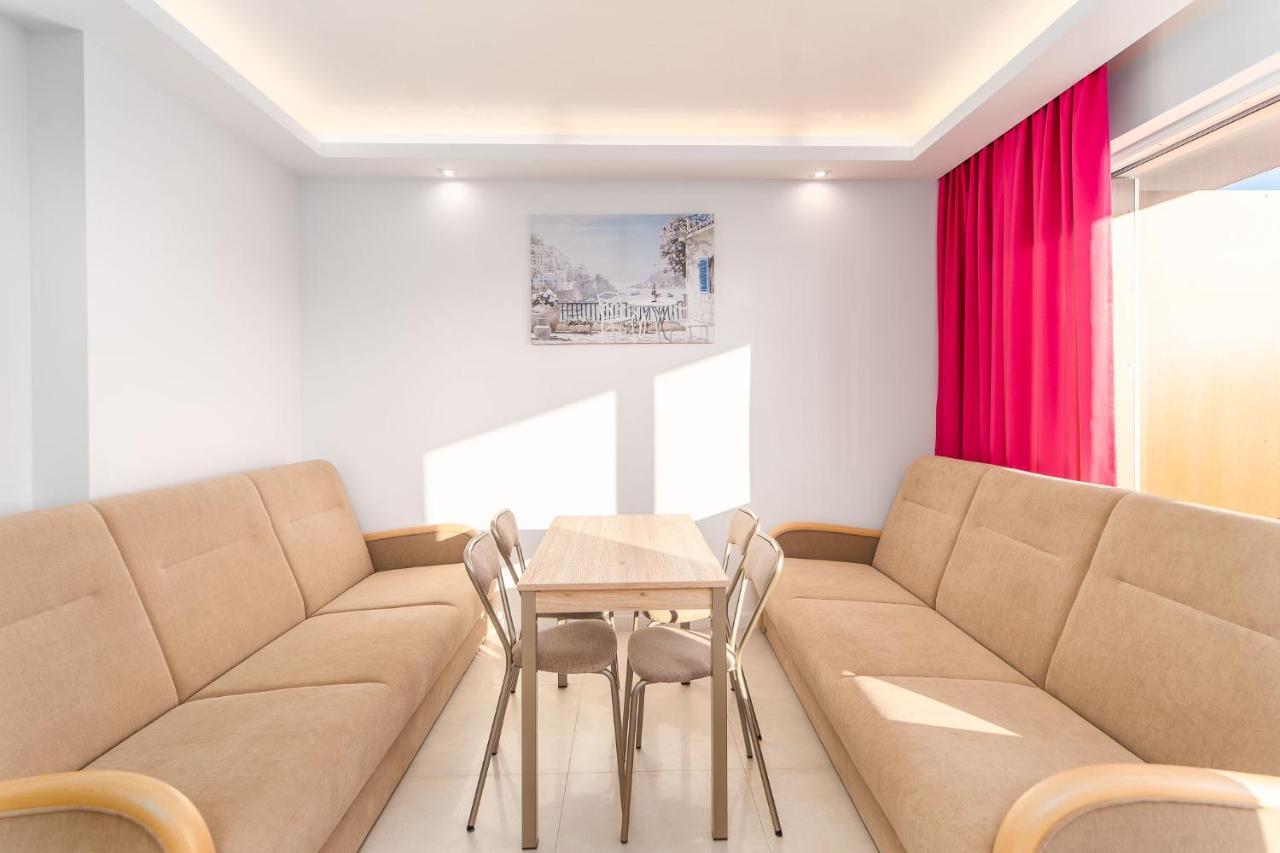 Apartamenty Flamingo By Noclegi Renters Miedzyzdroje Ngoại thất bức ảnh