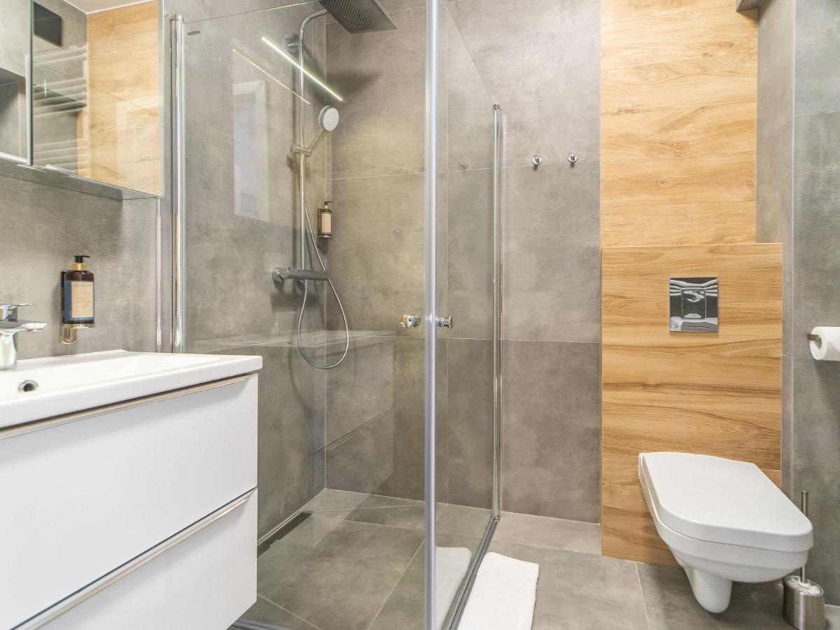 Apartamenty Flamingo By Noclegi Renters Miedzyzdroje Ngoại thất bức ảnh