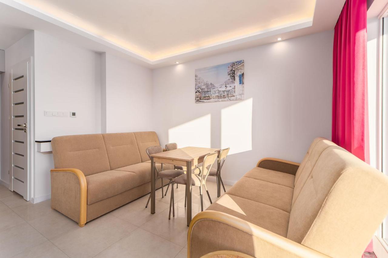 Apartamenty Flamingo By Noclegi Renters Miedzyzdroje Ngoại thất bức ảnh
