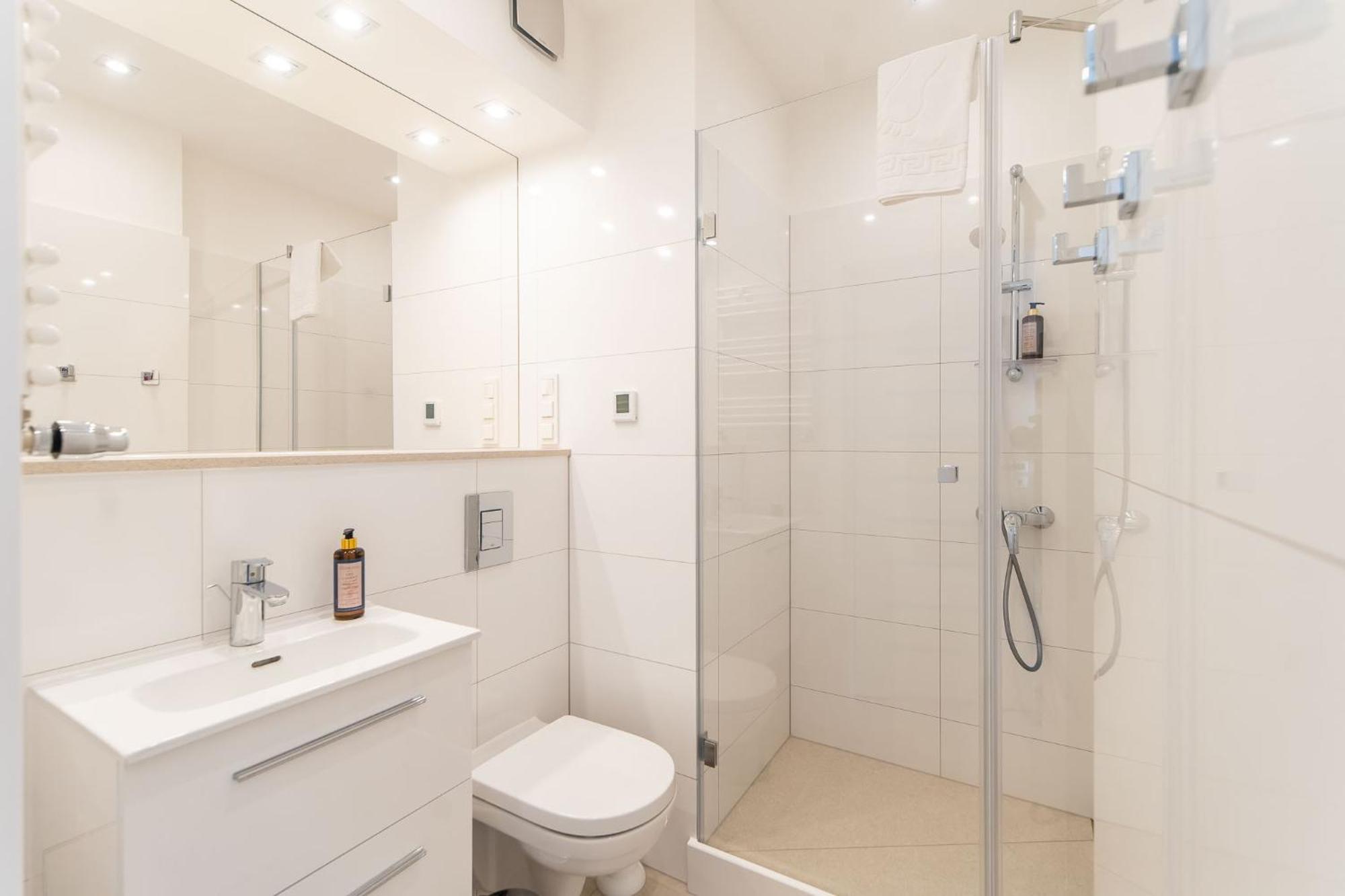 Apartamenty Flamingo By Noclegi Renters Miedzyzdroje Ngoại thất bức ảnh
